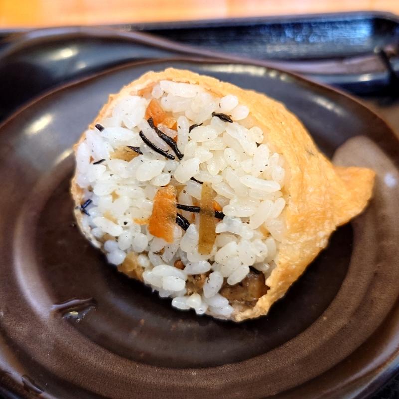 おいなりさん(ぴーちゃん Donburi ＆ Ramen)