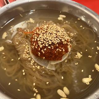 特製黒冷麺(焼肉冷麺　てっちゃん)