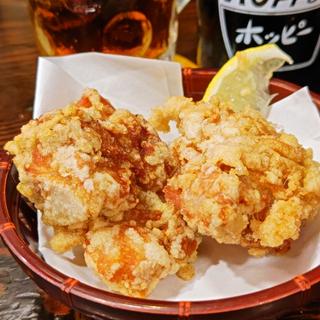 唐揚げ(ハーフ)(炭火やきとりオオギヤ 横浜関内店)