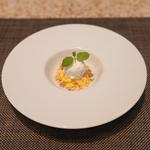 マンゴーのムース ヨーグルトのアイス(Teppanyaki×Wine あかくろ)