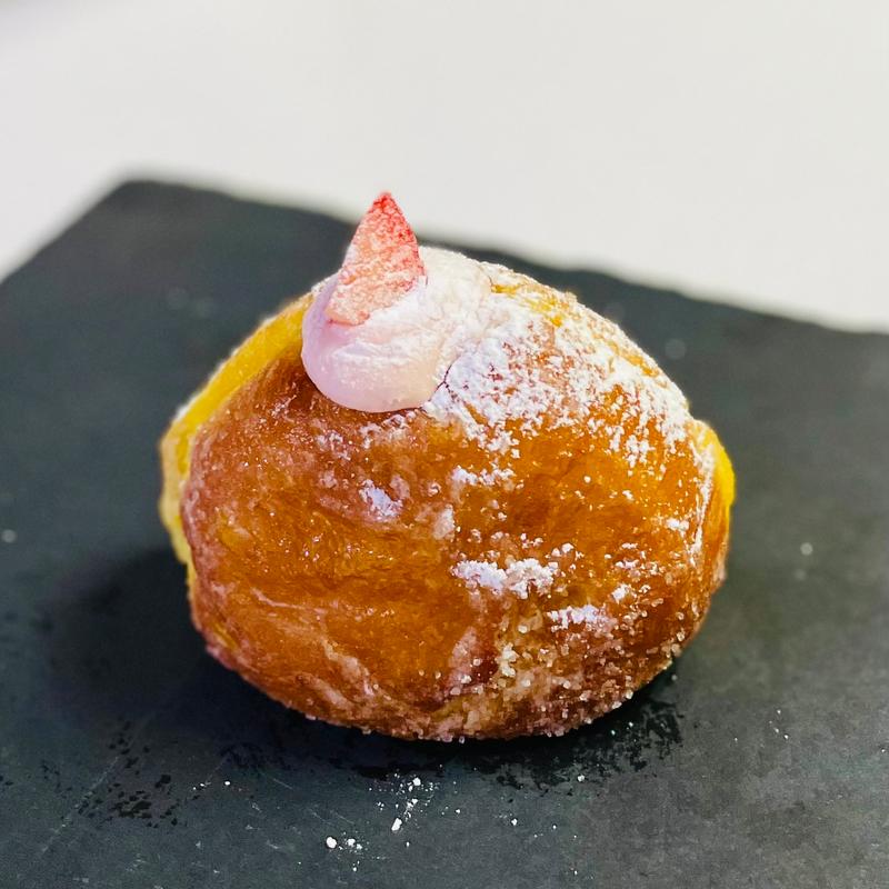 いちご(UNI DONUTS 神楽坂店)