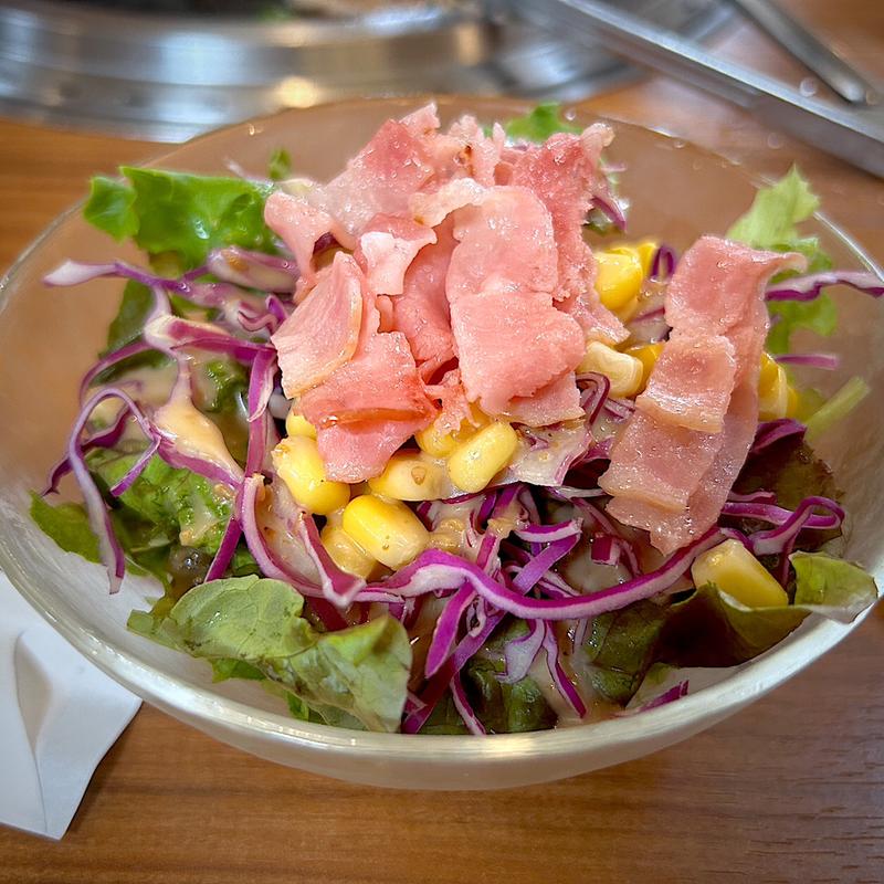 スイートコーンとベーコンのサラダ・焙煎ごまドレッシング(サッポロビール　仙台ビール園 )