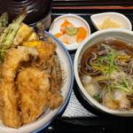 旬の野菜天丼と小そばセット(浅草割烹天とよ神保町店)