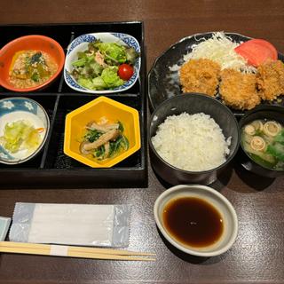 ヒレカツ定食(東レ社員クラブ)