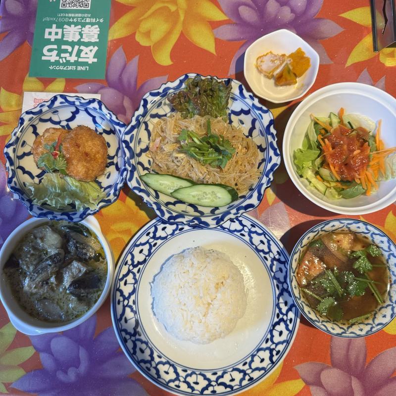 日替わりおすすめランチセット(アユタヤ )