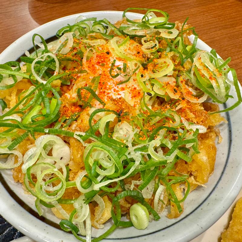 オリジナル【揚げ玉温玉天丼】(丸亀製麺羽生)