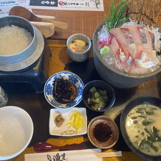 しま鯵定食(活魚 漁ま （カツギョ リョウマ）)