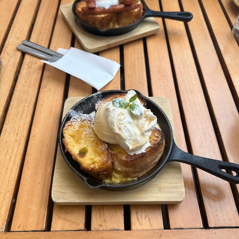 (アウトドアカフェ ミールラウンジ)