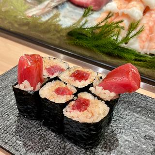 鉄火巻き(廻転鮨 銀座おのでら 息子渋谷店)