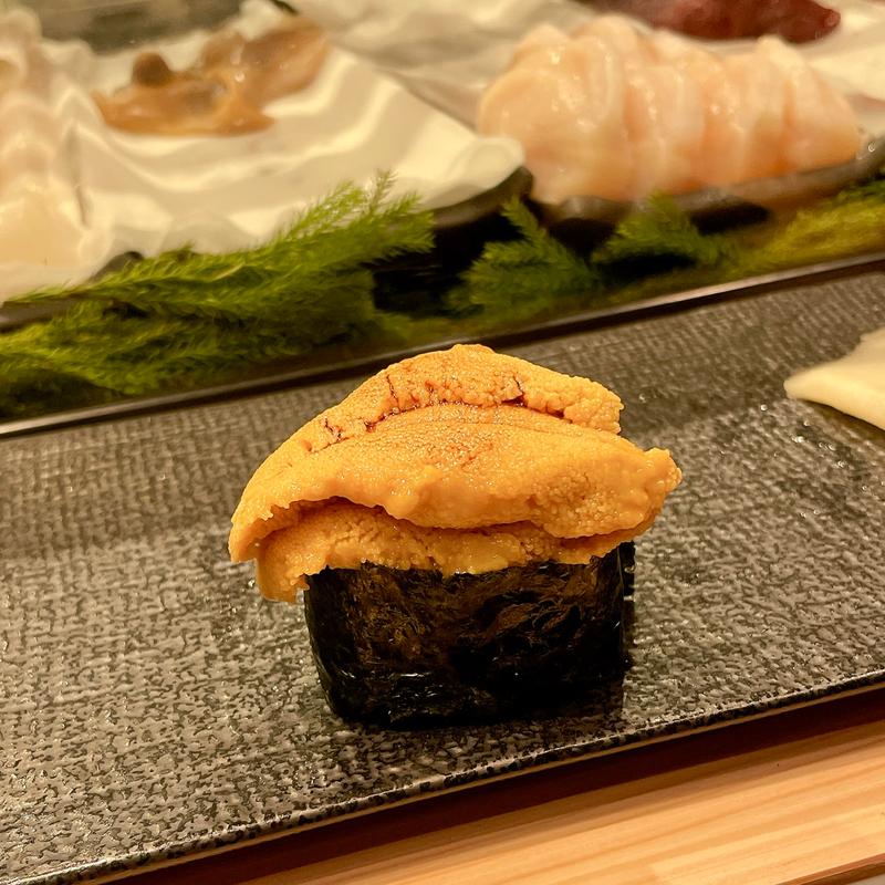 ムラサキウニ(廻転鮨 銀座おのでら 息子渋谷店)