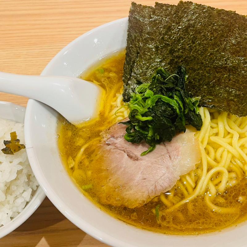 ラーメン 中(ラーメンモンタナ 秋葉原店)