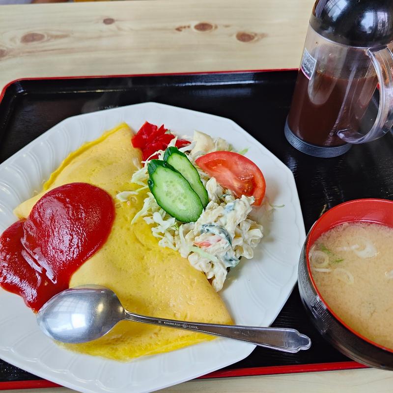 オムライス(満月食堂)