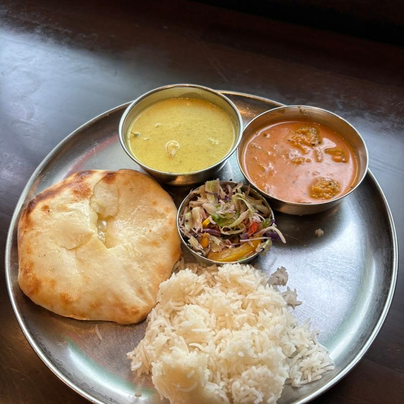 本日の2種(Indian Street food & Bar Gond)