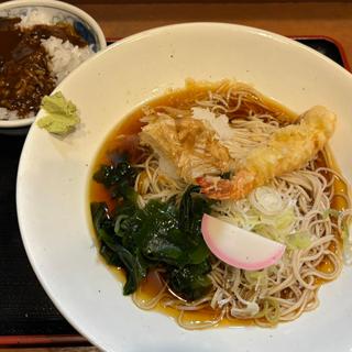 サービス定食（海老天おろしそば+カレー丼）(そば うどん 元長)