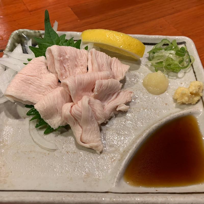 特上むねの霜降り刺身(備長炭串焼 馳走庵 )