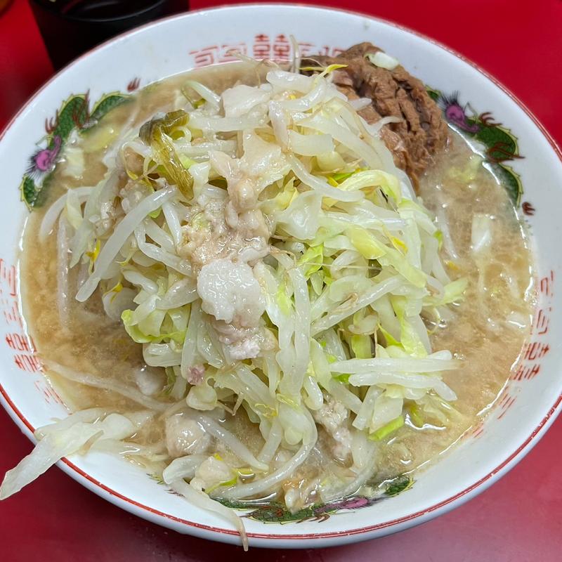 小豚　野菜マシマシアブラ(ラーメン二郎 京急川崎店)