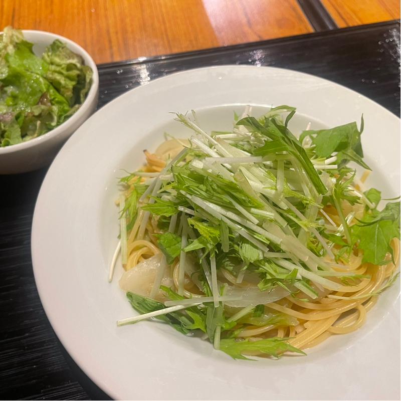 アサリと新玉ねぎのパスタ(パブリックダイナー)