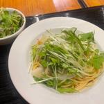 アサリと新玉ねぎのパスタ(パブリックダイナー)