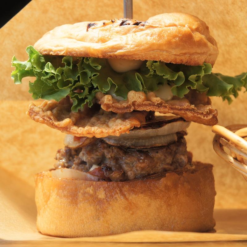 尾道バーガー(BUZZ KITCHEN)