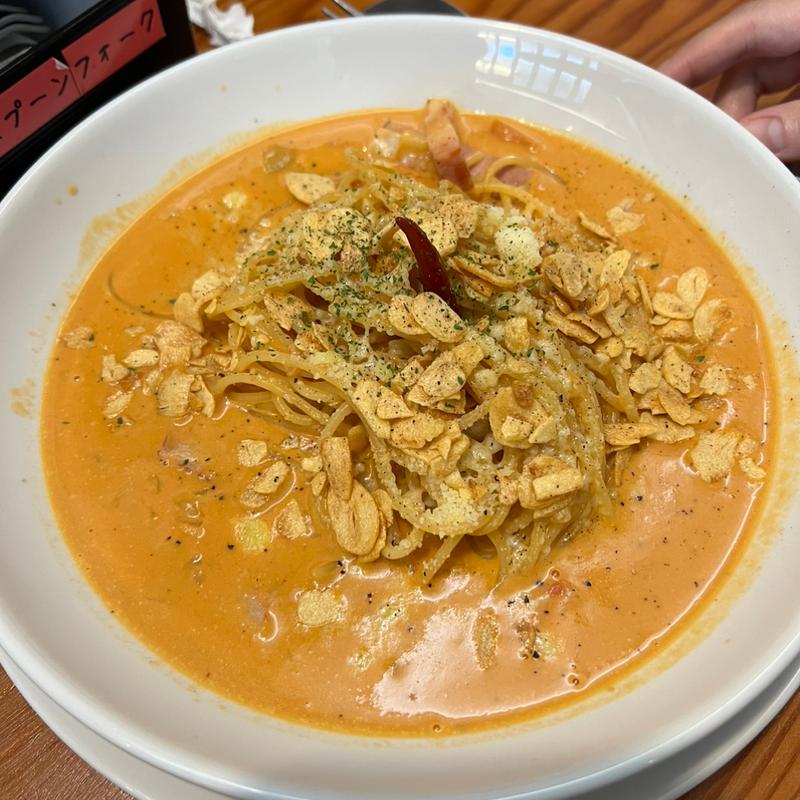 チーズのせ海老のトマトクリーム(スープパスタ専門店コジロー)