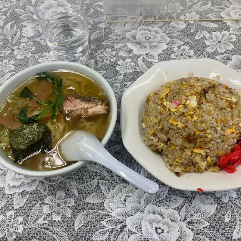 炒飯と小ラーメン(中華食堂仙成 )