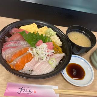 五色丼(すしざんまい 東陽町店)