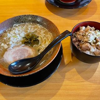 ランチセット（塩豚骨らーめんとチャーシュー丼）(らーめん橋本食堂)