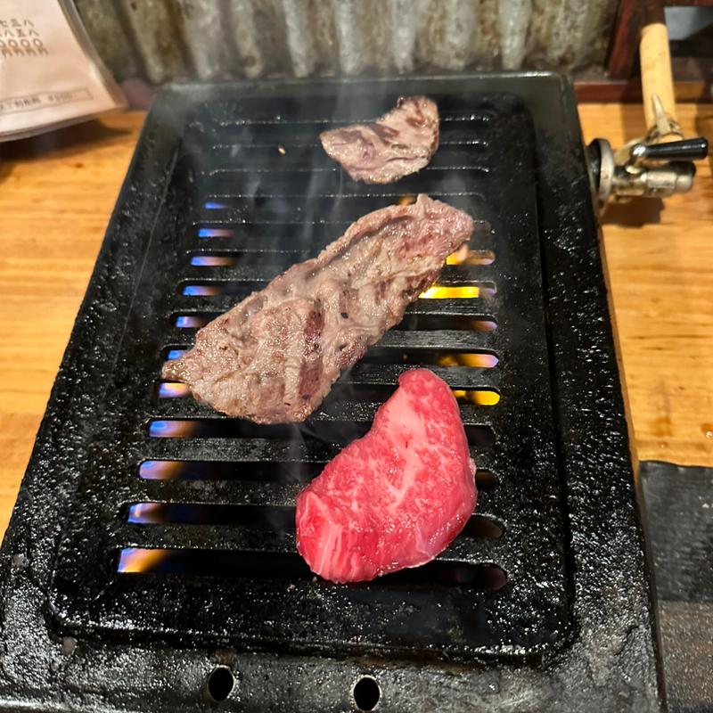 (立ち食い焼肉 おのおの)