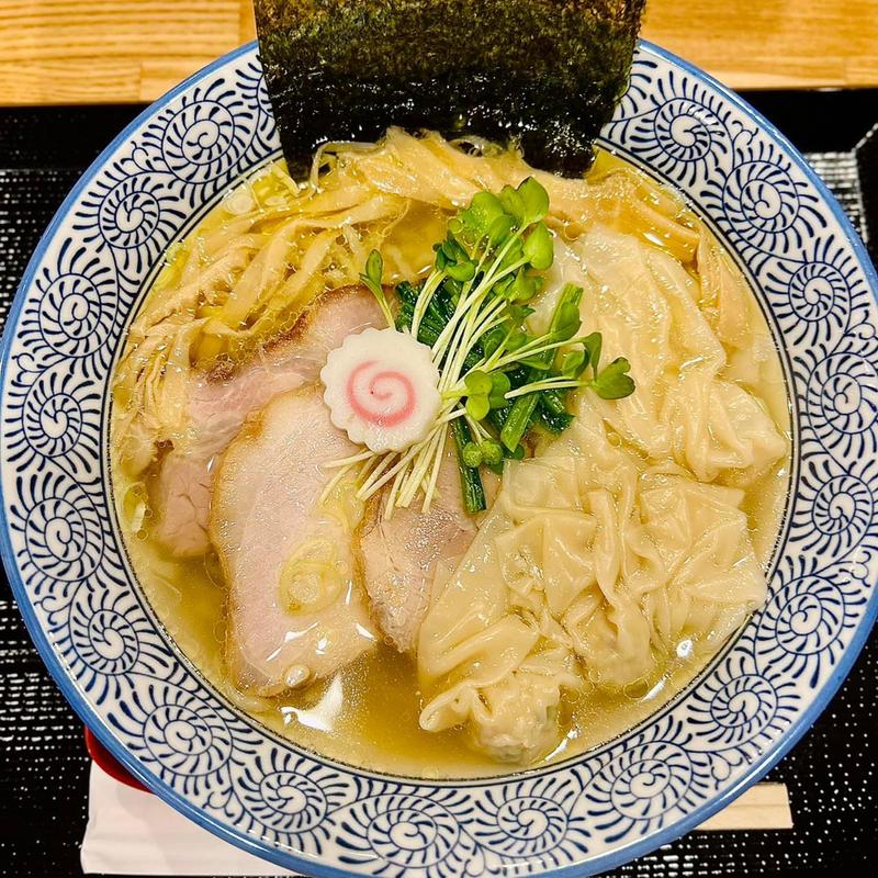 肉ワンタンメン 塩(自家製麺 麺工房えんたく)