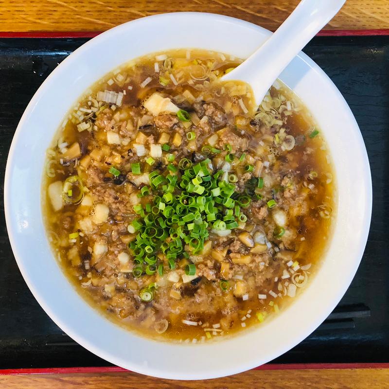 山芋あんかけ醤油ラーメン(家常菜 博朱)
