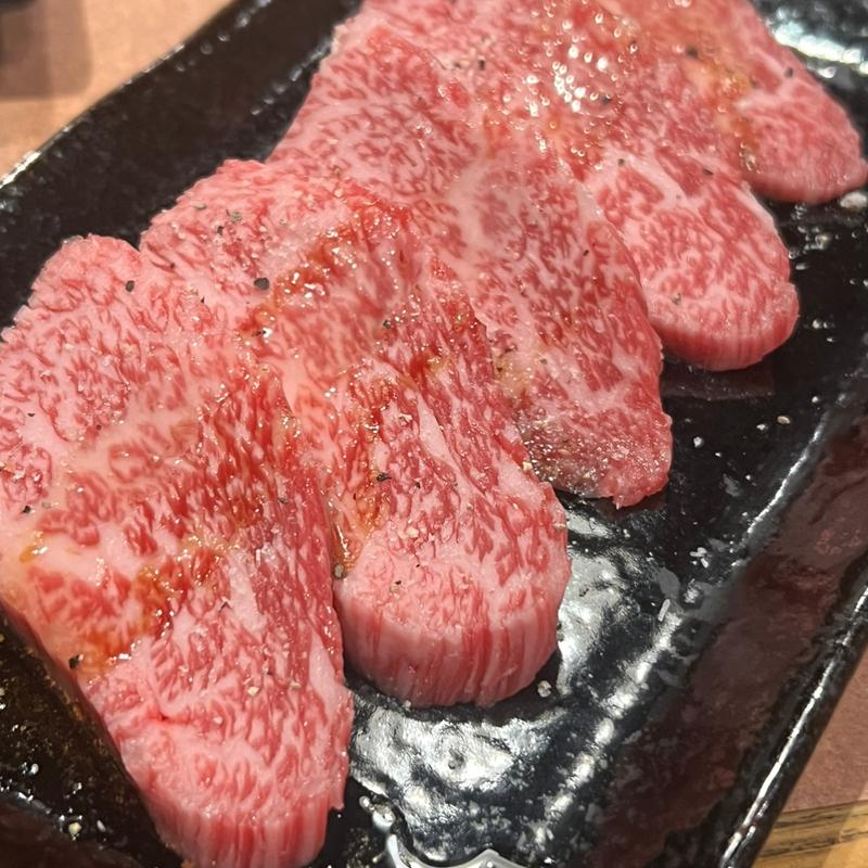 黒毛和牛下駄カルビ(焼肉 縁)