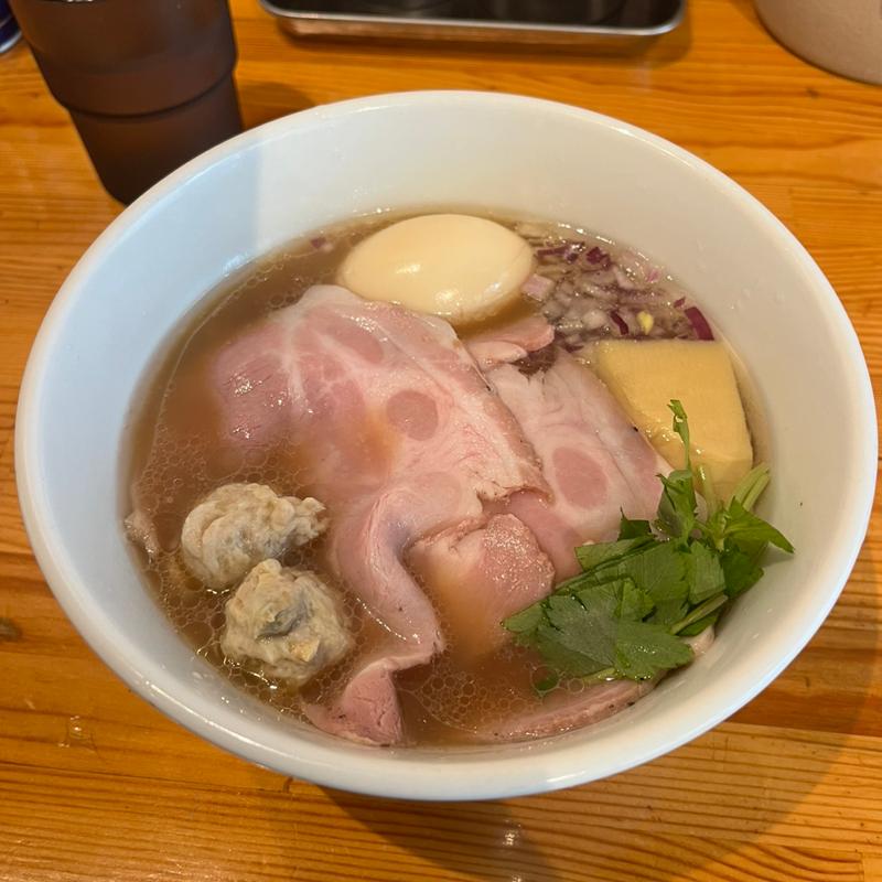 貝と牛の中華そば(貝そば もぉむ)