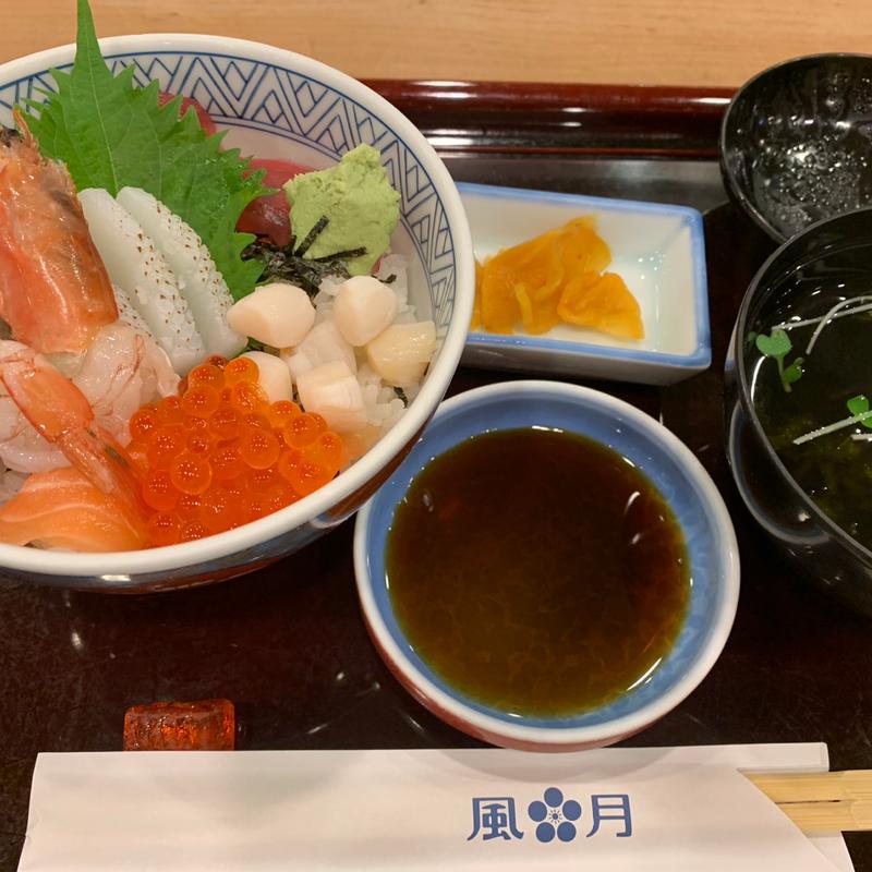海鮮丼(風月寿司処 )