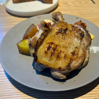 (ポワン・エ・リーニュ 東京ミッドタウン八重洲店)