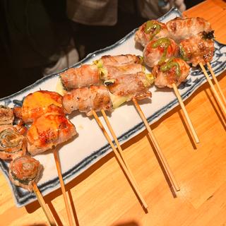 6種盛り合わせ(ヤサイ串巻ベジィタ)