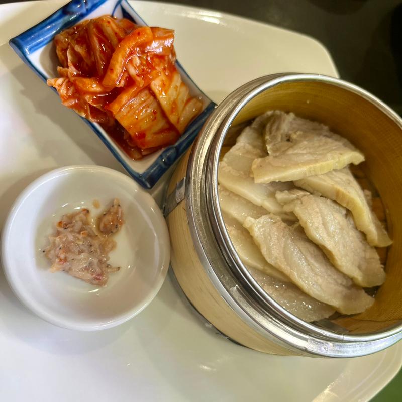 蒸し豚(ミセスユン)