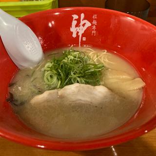 とんこつラーメン(ラーメン神 元祖本店 )