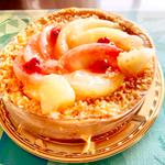 山梨県産完熟桃のレアチーズタルト(シャトレーゼ 江坂店)