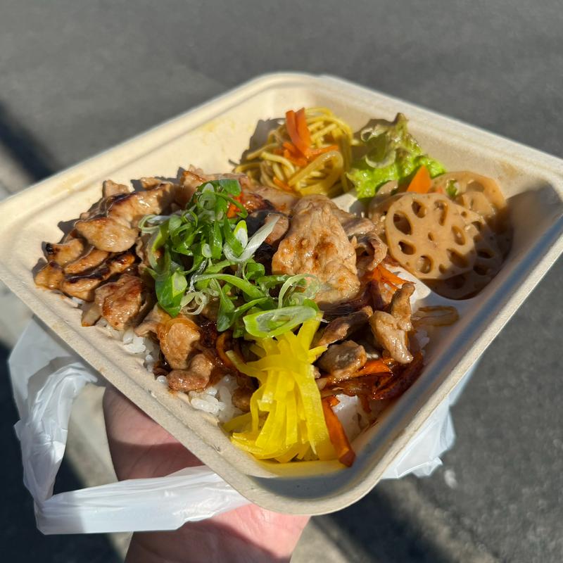 スタミナポークライス(キタヤマカフェ)