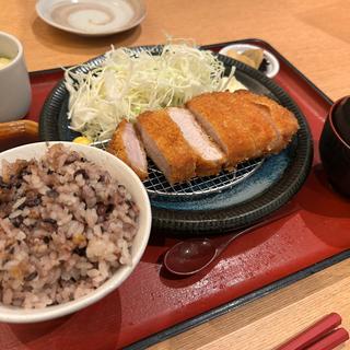 とんかつ御膳(茶寮伊勢 藤次郎)