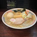 豚骨煮干し中華そば（限定）(麺乃はる)