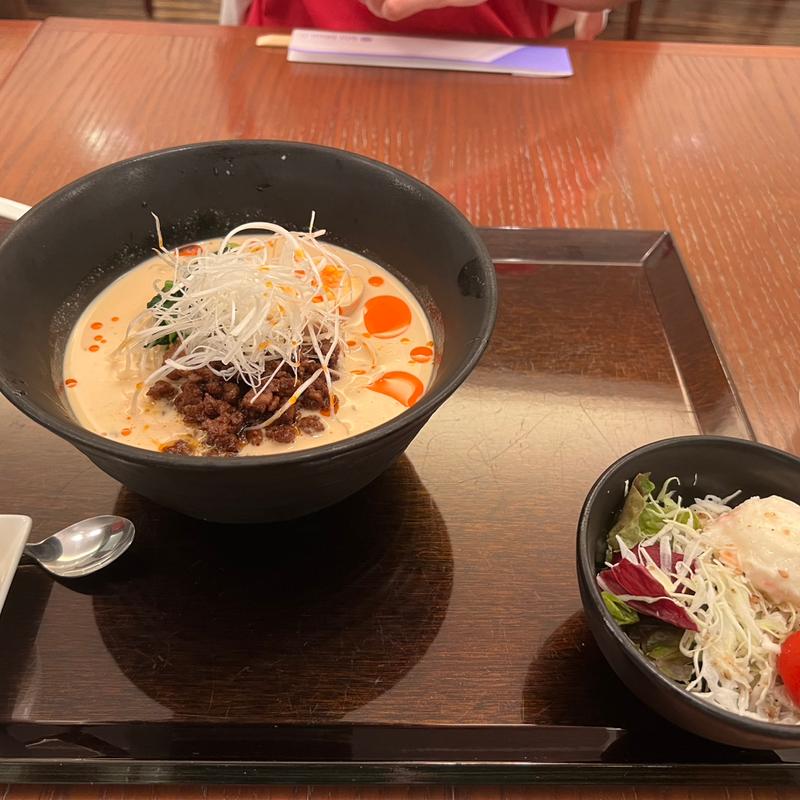 冷やし坦々麺(花梨 （カリン）)