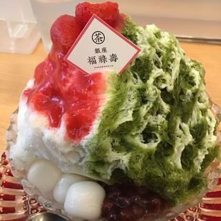 抹茶✖️苺ミルク　あいがけ氷(銀座 福祿壽)