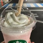 イチゴバナナフラペチーノ