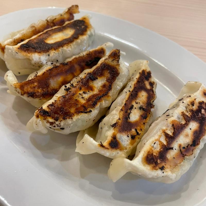 餃子(ワンタンメンの満月 三鷹店)