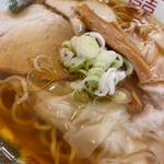 ワンタンメン