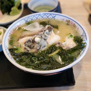 活天然鳴門鯛あら汁(味処 あらし)