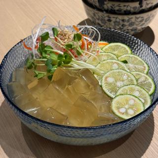 徳島産すだちと和風ジュレ冷麺(もうもう亭 広小路店)