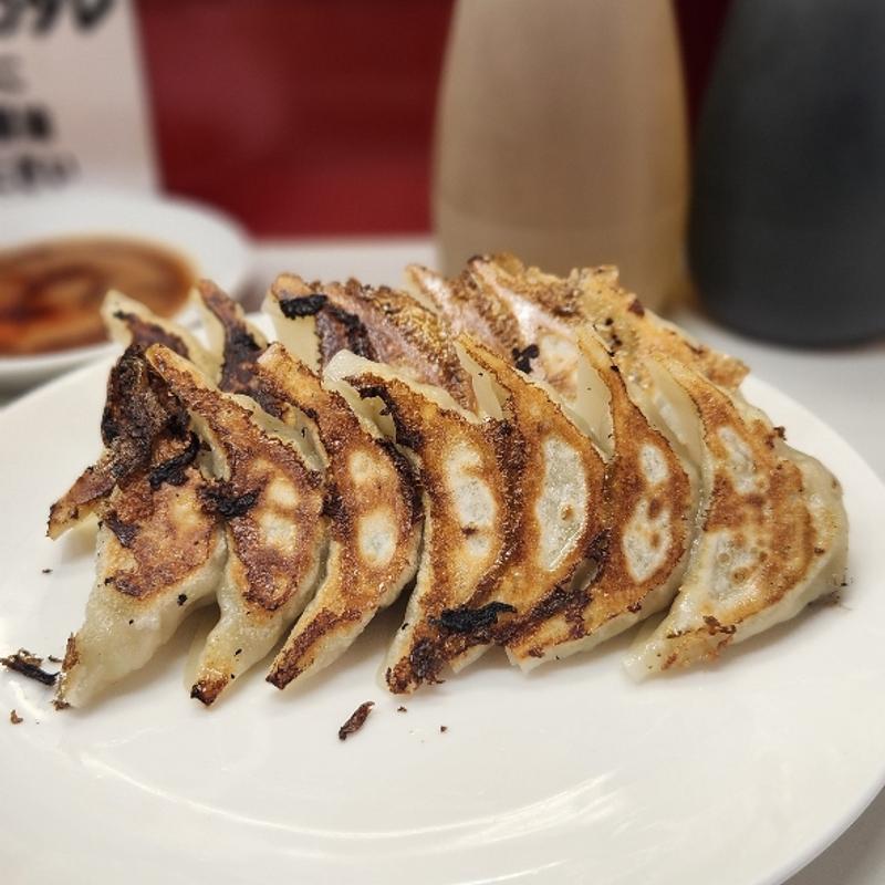 餃子(1人前7個)(赤萬 三宮店)