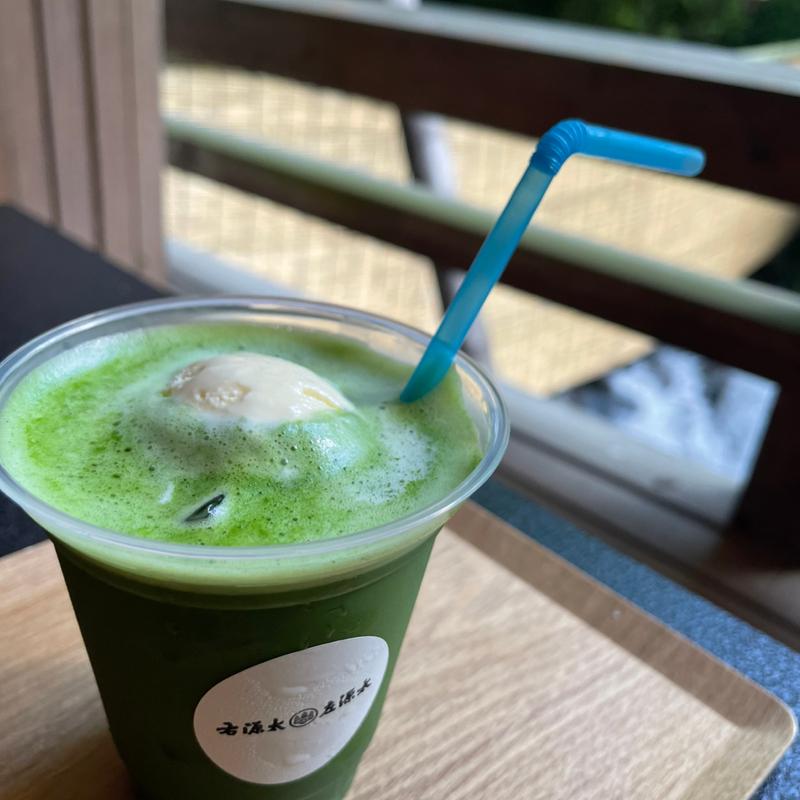 冷抹茶フロート(貴船 左源太 （きふね さげんた）)